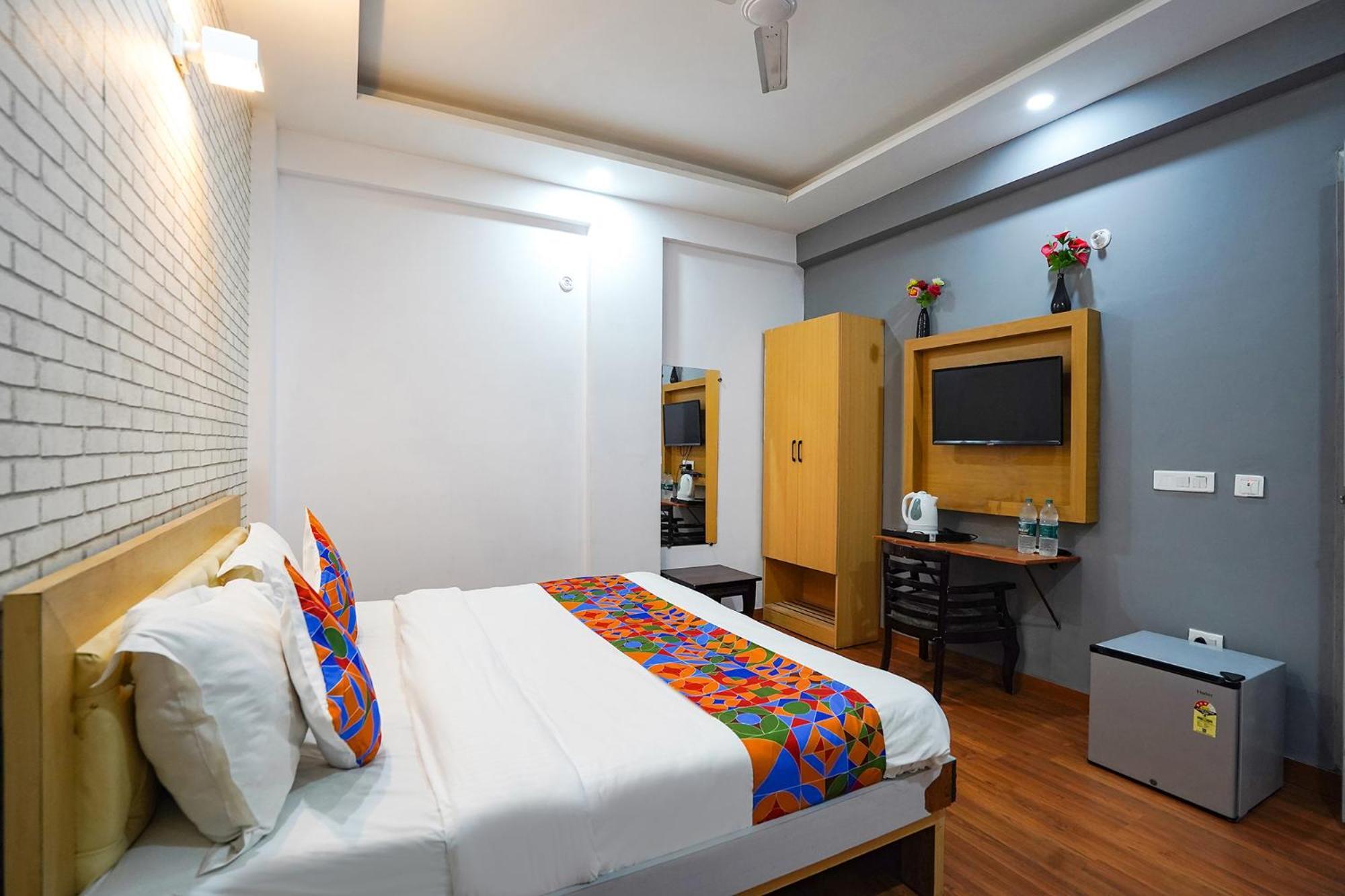 Fabhotel Prime Culture 诺伊达 外观 照片